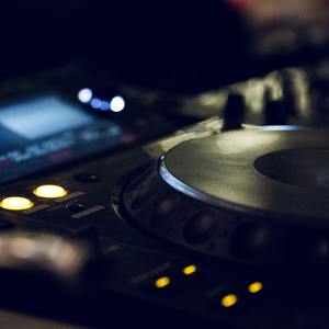 久久国产成人福利播放
